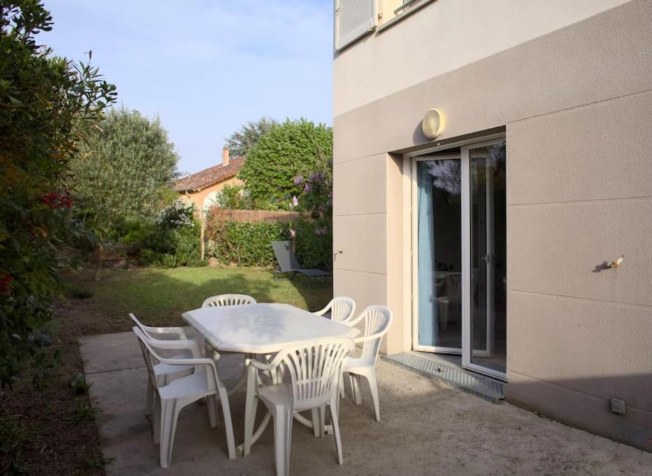 Maison Calme Avec Jardin Proche De Toulouse Exterior foto