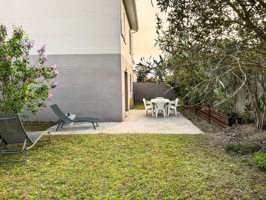Maison Calme Avec Jardin Proche De Toulouse Exterior foto